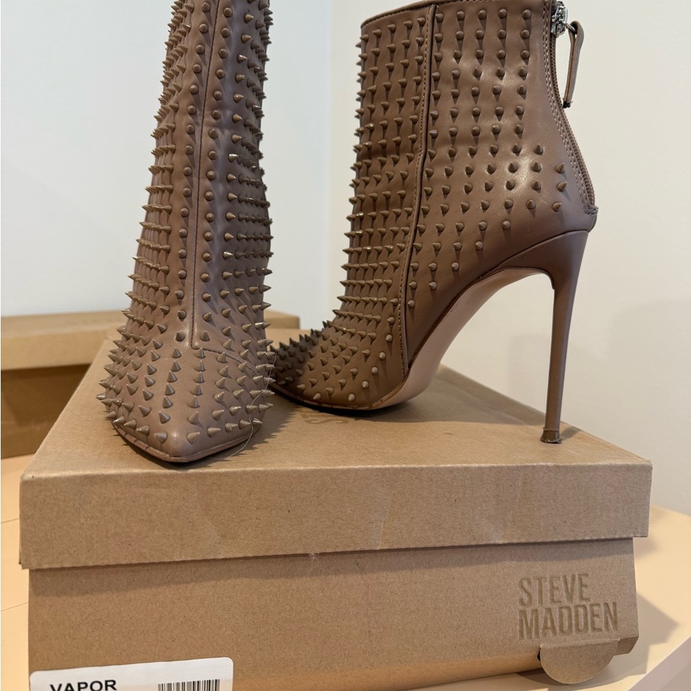 Steve Madden Taupe Studded Heeled Boots